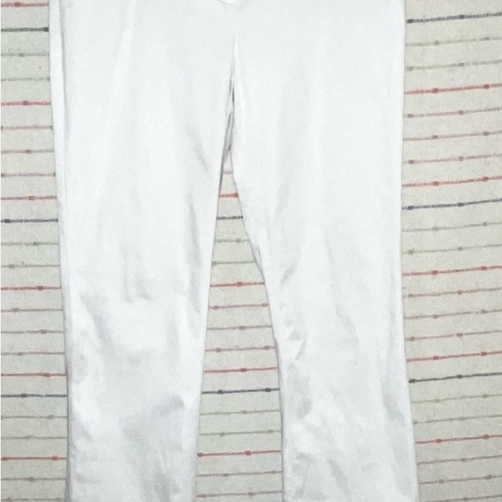 Express Nwt Mid Rise Barely Boot Columnist Pants … - image 3